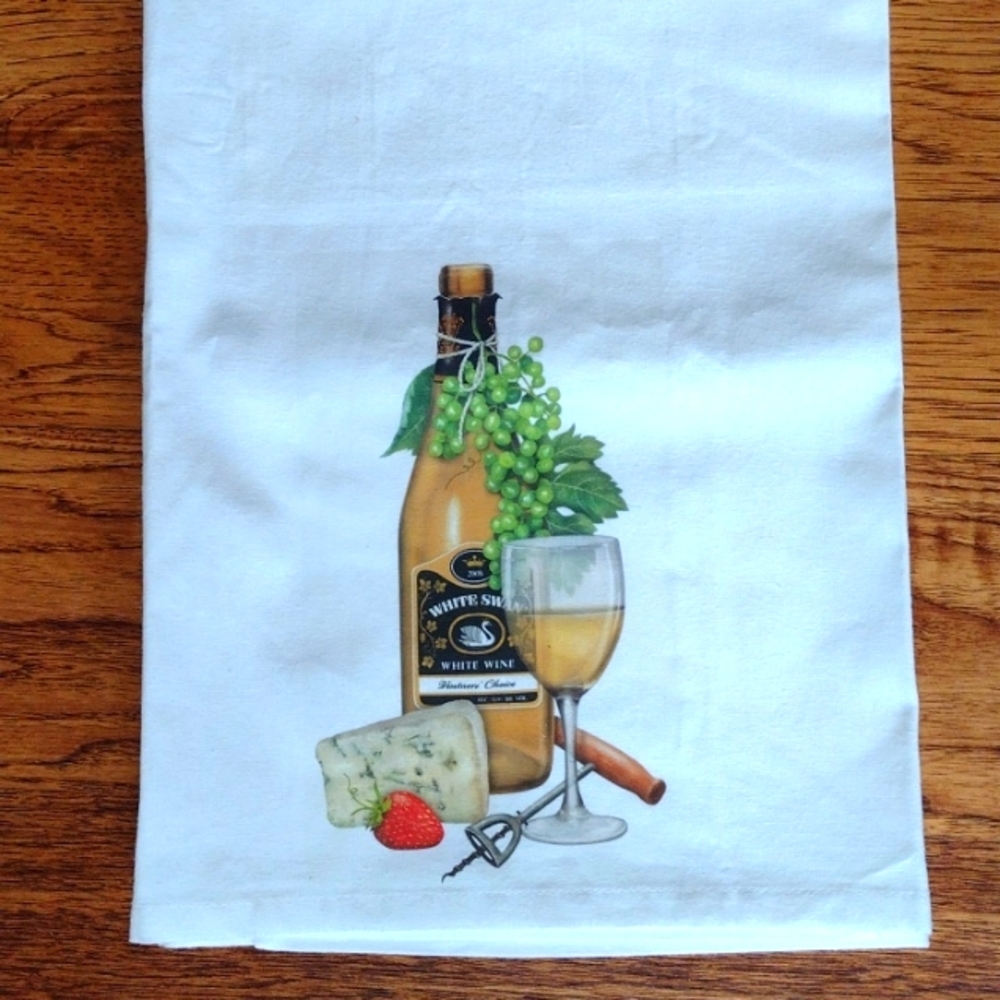 NWOT Tea Towel with Wine and Cheese. Mary Lake-Thompson
